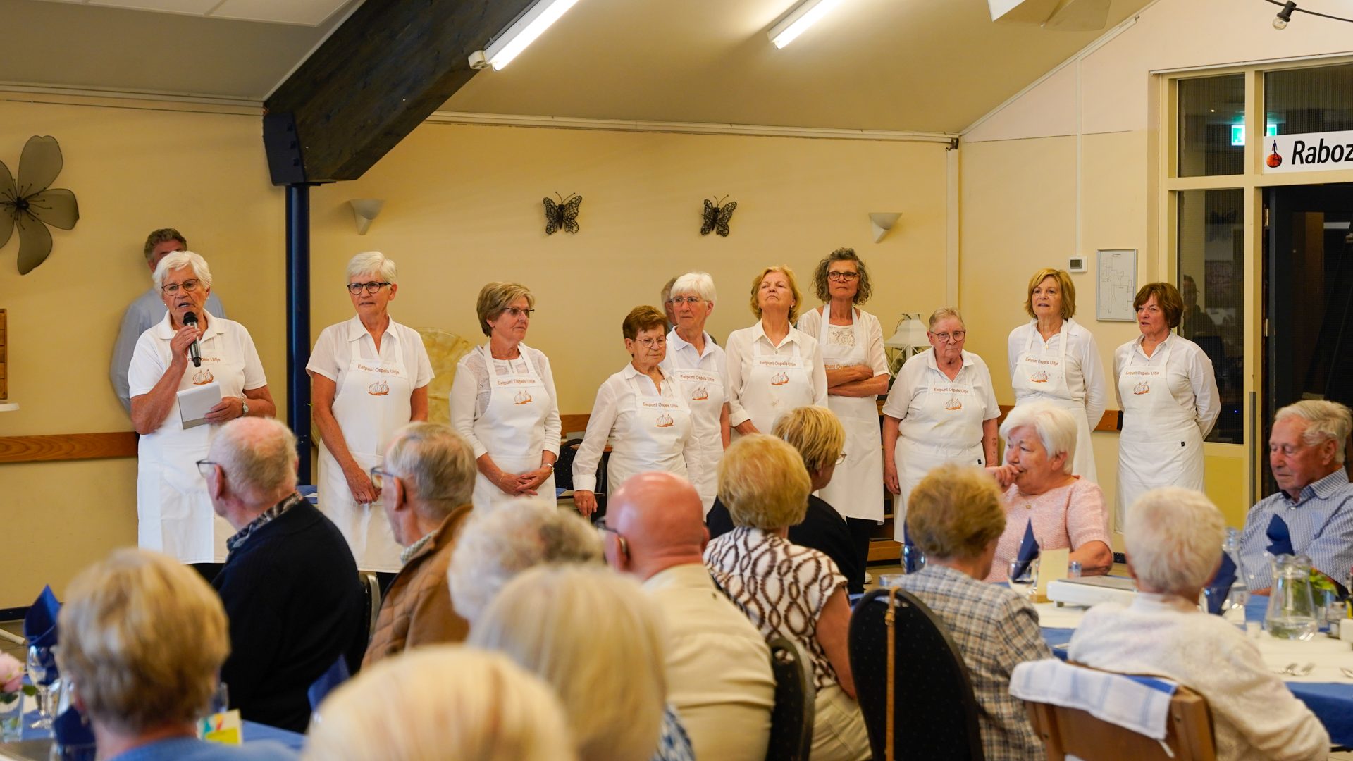 2026_06_03-Eetpunt_Ospels_uitje_viert_15-jarig_jubileum-9