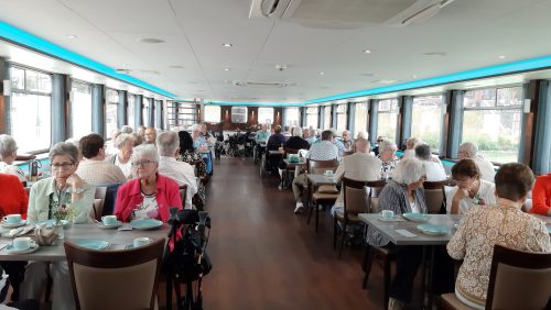2026_06_24-Zonnebloem_Nederweert_geniet_van_een_dagje_varen_over_de_Maasplassen-1
