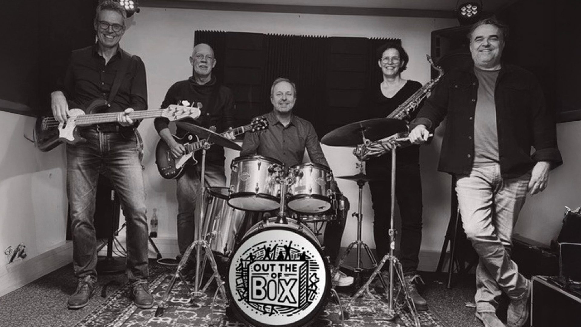 2026_07_03-Out_of_the_Box_bij_Nederweert_Live_inne_Hoof