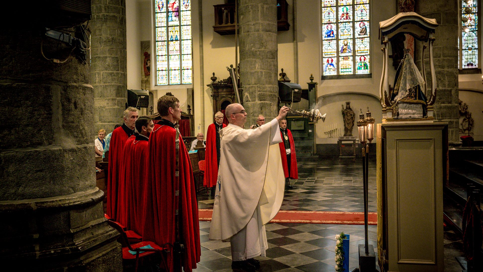 2026_08-15-Maria-tenhemelopneming-Martinuskerk-Weert-Johan-09-0828-