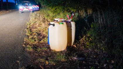 2026_08_13-Lege_jerrycans_aangetroffen_aan_de_Lozerweg-In_Weert-1