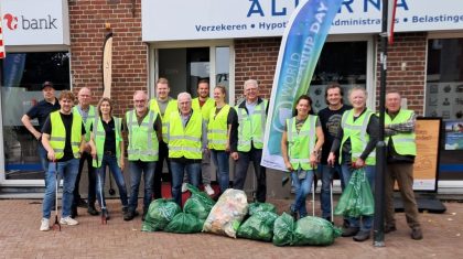2026_09_24-Vrijwilligers_ruimen_zwerfafval_op_in_Nederweert