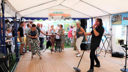 4Geslaagde-muziekmiddag-Stichting-Cuba-Adelante