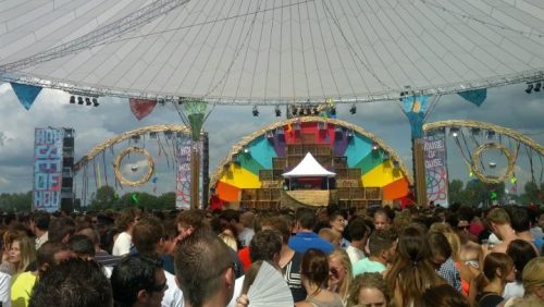 528757_10151319979944816_1874714621_n