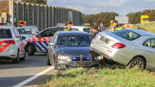 Achtervolging-eindigt-op-afrit-A2-Nederweert-1