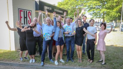 Agenda-en-DoeBoek-Just-Young-uitgereikt-Just-Young-bestaat-5-jaar-8