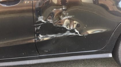 Auto-geramd-op-de-Bremstraat-in-nederweert