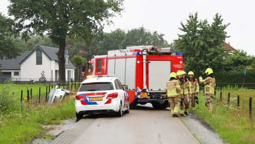 Auto-in-de-sloot-Heide-Roggel-7