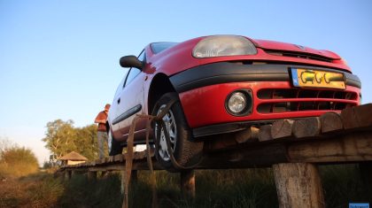 Auto-o-pknuppelbrug-groote-Peel