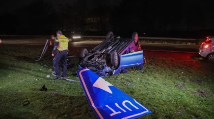Auto-over-de-kop-A2-bij-Nederweert-4