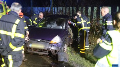 Auto-over-kop-Eindhovenseweg-blur