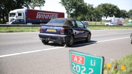 Auto-tolt-over-A2002