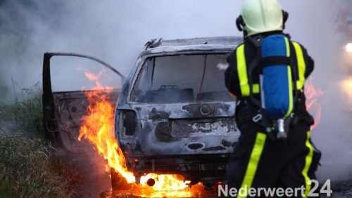 Autobrand Buizerdstraat Ospel