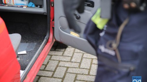 Autoinbraak-Nederweert-4176