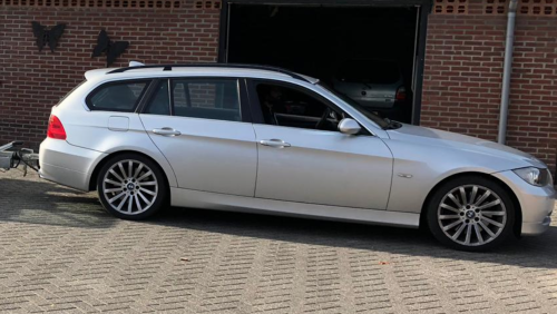 BMW-gestolen-Laurierstraat-Nederweert