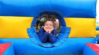 BS-Budschop-springt-naar-eigen-hoogte-2