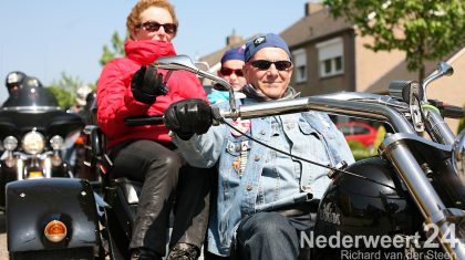 Bambitreffen 2013 door Loverstraat Nederweert