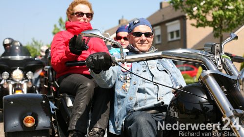 Bambitreffen 2013 door Loverstraat Nederweert