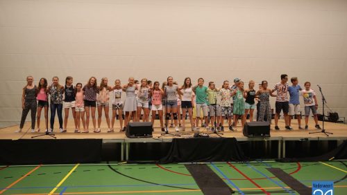 Basisschool-De-Klimop-afscheid-groep-8-5381