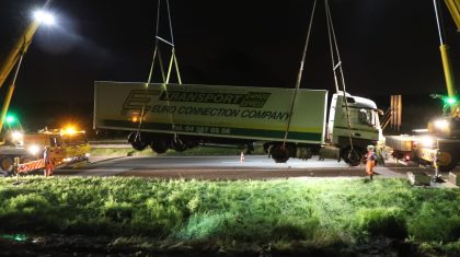 Berging-vrachtwagen-A2001