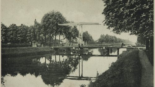 Biesterbrug-de-biest-en-haar-bewoners-1950