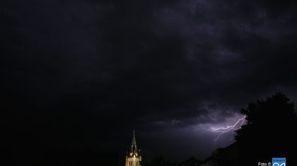 Bliksem-boven-Nederweert-4266