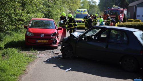 Botsing-Kruispeelweg-Weert-1