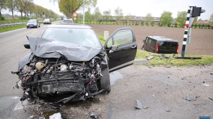 Botsing-bij-Niesakkerbrug-Ospel-1