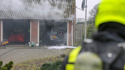 Brand-in-schuur-bij-woning-Roligt-Roggel-3