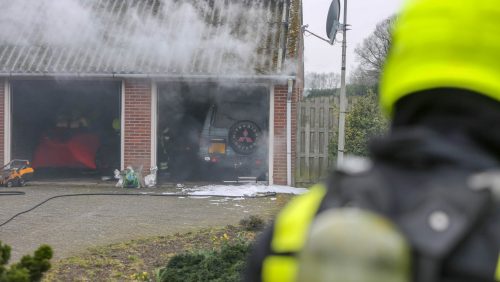Brand-in-schuur-bij-woning-Roligt-Roggel-3