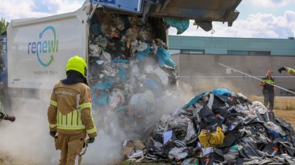 Brand-vuilniswagen-Weert-Amperestraat-8