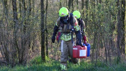 Brandweer-in-actie-voor-twee-jerrycannetjes Brandweer-in-actie-voor-twee-jerrycannetjes