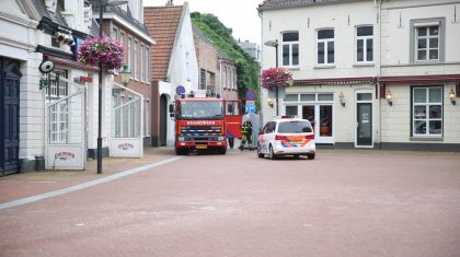 Brandweer-oelemarkt-Weert-1 Brandweer-oelemarkt-Weert-1
