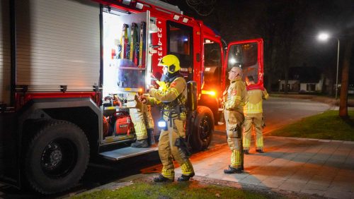 Brandweer-onderzoekt-alarm-bij-woning-Florastraat-in-Nederweert-2