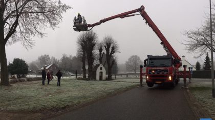 Brandweer-redt-jong-katje-2