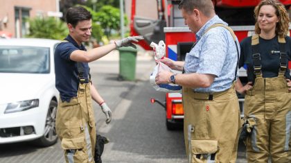 Brandweer-redt-vogel-Nederweert-2