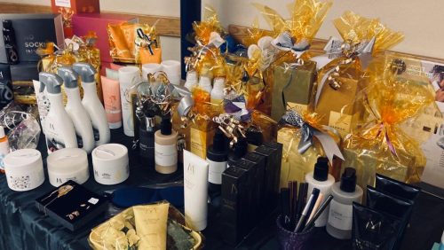 Cadeautjesmarkt bij Vrienden van de Peel2