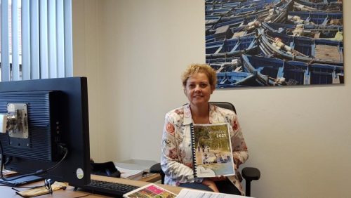 Carla-Dieteren-met-begroting-2021