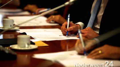 Vandaag hebben de coalitiepartijen CDA en VVD hun coalitieakkoord gepresenteerd in het gemeentehuis van Nederweert.