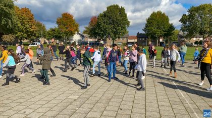 Dans-Jerusalema-bij-IKC-De-Bongers-Nederweert-2 Dans-Jerusalema-bij-IKC-De-Bongers-Nederweert-2