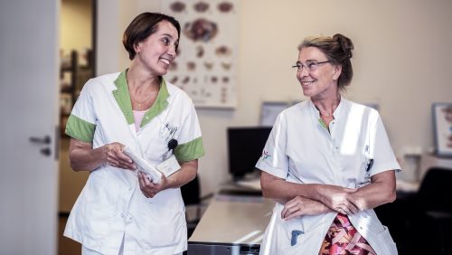 Marjolein de Rouw en Waltje Jager verzorgen samen het spreekuur van de
overgang.