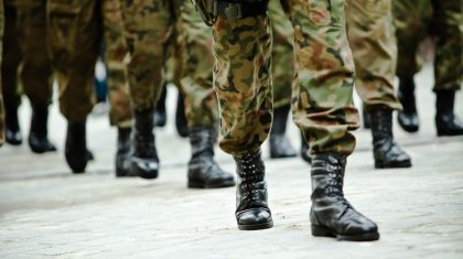Defensie-leger-militair Soldiers of the armed forces marching