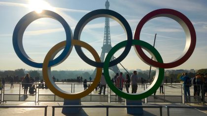 Depositphotos-Olympische-spelen-Keitma Paris France, 23 September 2017: Olympic games symbol on Trocadero place in front of the Eiffel Tower celebrating Paris 2024 summer Olympics