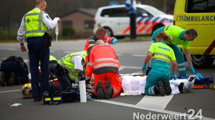 Ongeval Roermondseweg tussen fietser en motor. Fietser overleden