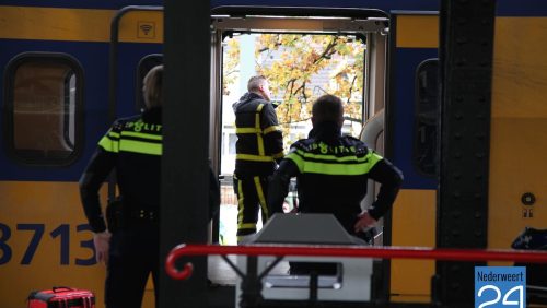Dinsdagmiddag is een persoon om het leven gekomen bij het trein station in Weert. De hulpdiensten zijn massaal uitgerukt naar het station.