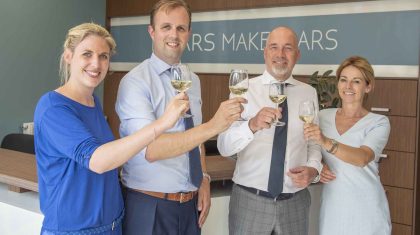 Dwars-makelaars Dwars-makelaars
