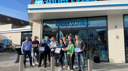Eerste-E100-ontvangen-door-alle-deelnemers-Spek-de-kas1 Eerste-E100-ontvangen-door-alle-deelnemers-Spek-de-kas1