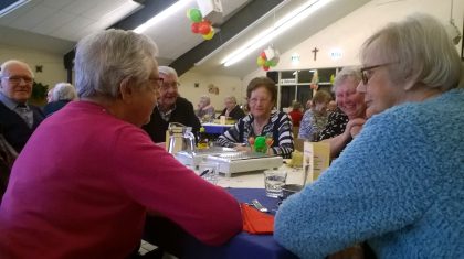 Eetpunt-Ospels-Uitje-in-Carnavalssfeer-4