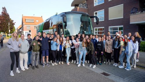 Eindexamenleerlingen-Yuvera-naar-Berlijn-3