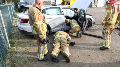 Elektrische-Auto-met-schade-aan-accupakket-Nederweert-3